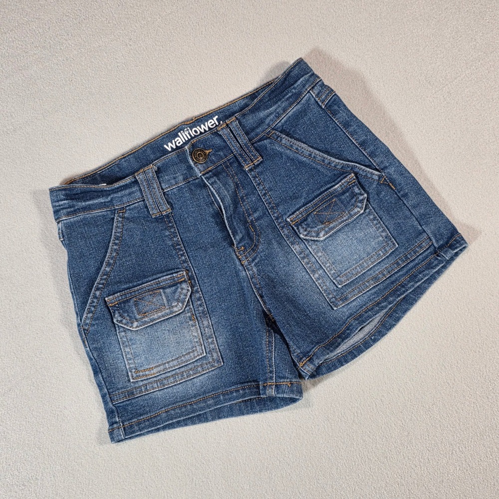 Wallflower Girl - Utility Cargo Shorts - Size 14